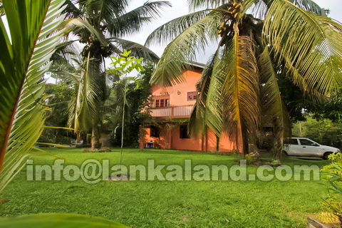 Holiday Home Sri Lanka Property