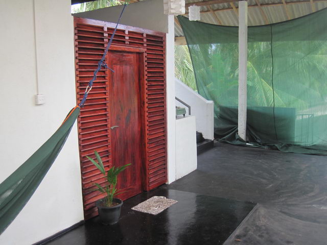 Surfing Hikkaduwa House for rent lease sale 3