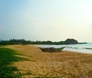 sri lanka beach property